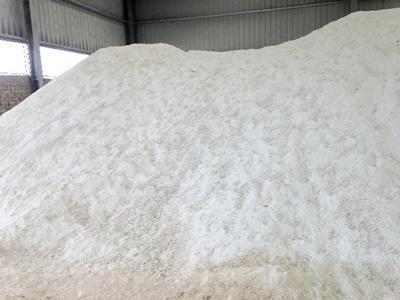 Línea de producción de losas y baldosas de mármol en Vietnam